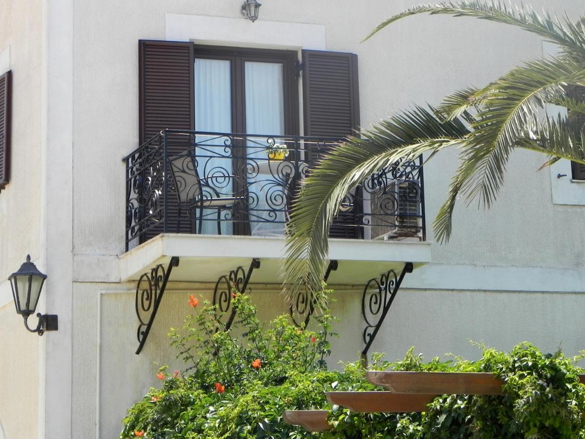 Ulysses Hotel Methoni  Exterior foto
